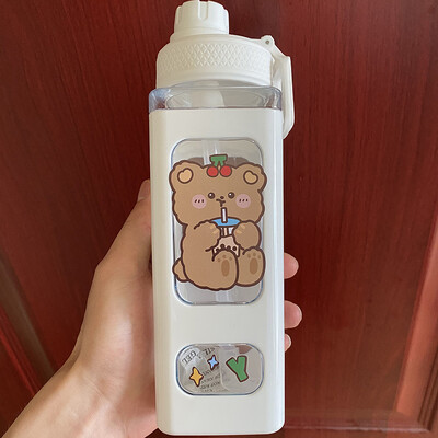 Μπουκάλι νερού Kawaii Shaker με αυτοκόλλητο από άχυρο Cute χωρίς BPA 700ml/900ml Πλαστικό Φορητό Μπουκάλι Ροφήματος Gourde για κορίτσι