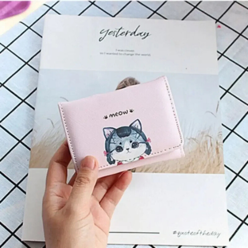 Kasside rahakotid naistele Mood Armsad multifilmid Luksuslik naiste väike rahakott Nahast lühike kaardipakett Naiste rahakott Mündikott