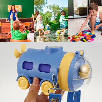 Kid Straw Water Cup Drinking Cup with Shoulder Strap Bus Αυτοκίνητο Παιχνίδι Μπουκάλι νερού για το σχολείο έξω από την κατασκήνωση Travel Drinkware Safety Bottle