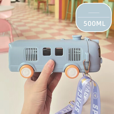 Armas beebibussi veepudel Väike vedur plastikust laste õlgedest veetass koos rihmadega Spordivee tassi suvi