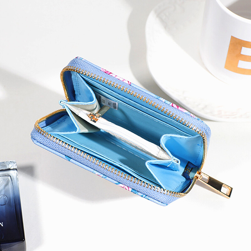 Lilleprintidega rahakott naistele Vegan nahast lilleline rahakott Reisikorraldajakott Müntide rahakotid