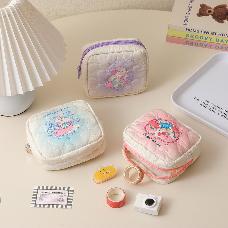 Armsad suure mahutavusega hügieenisidemete hoiukotid Tepitud armastusjänesetüdrukute füsioloogilise perioodi tampoonide hoiustamiskott