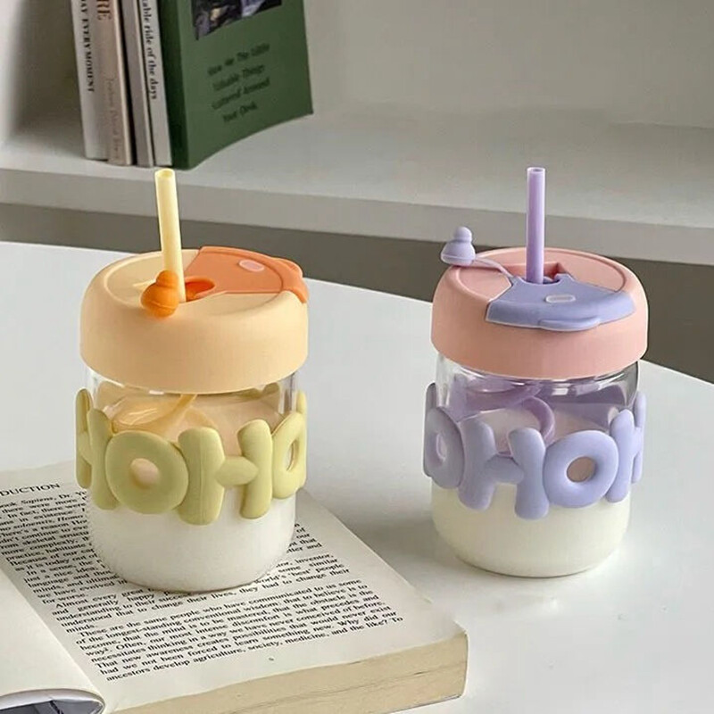 Mini joogiveepudel BPA-vaba multikas, armas plastikust veetass, kaasaskantav klapptop poiss tüdrukule spordikooli õpilaspudelile