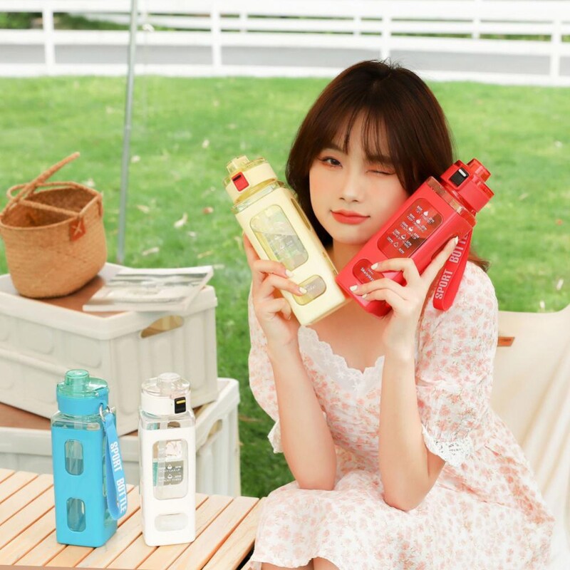 Ruudukujuline piimaveepudel Loominguline reisikohv, mahl, tee ajamarkeriga Gradientvärviga Köögitarvikud Õletass Kaasaskantav