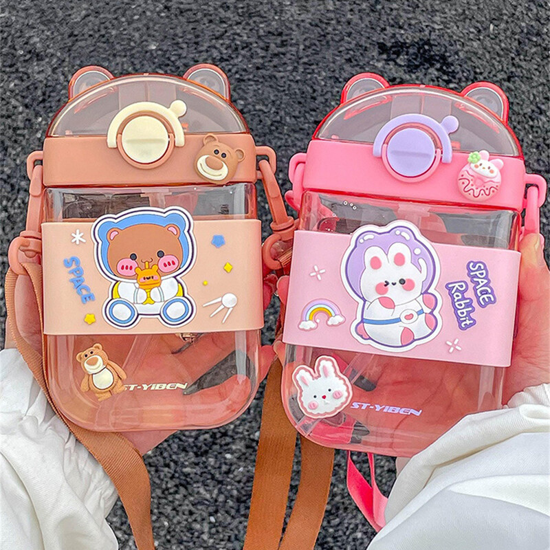 Vizespohár hordozható fiúknak és 5x16 cm-es 470 ml-es műanyag poharak vizes palack gyerekeknek általános iskolás ivópalack szalmapohár