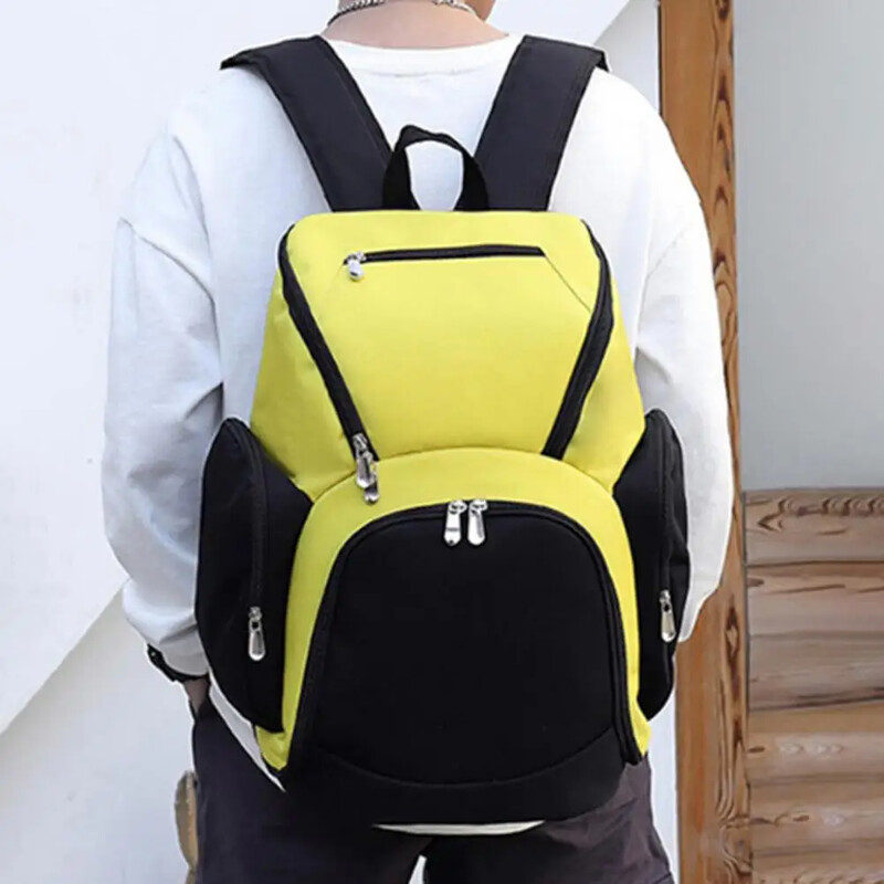 Korvpalli seljakott, suur mahutavus, eraldi pallihoidjaga, sileda tõmblukuga, mitme lahtriga pritsmekindel noorte suur spordikott