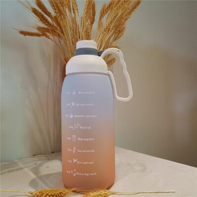 Cană de apă cu paie de mare capacitate portabilă de culoare gradient cu autocolante pentru marcator de timp Sticla de apă pentru copii pentru școală transparentă