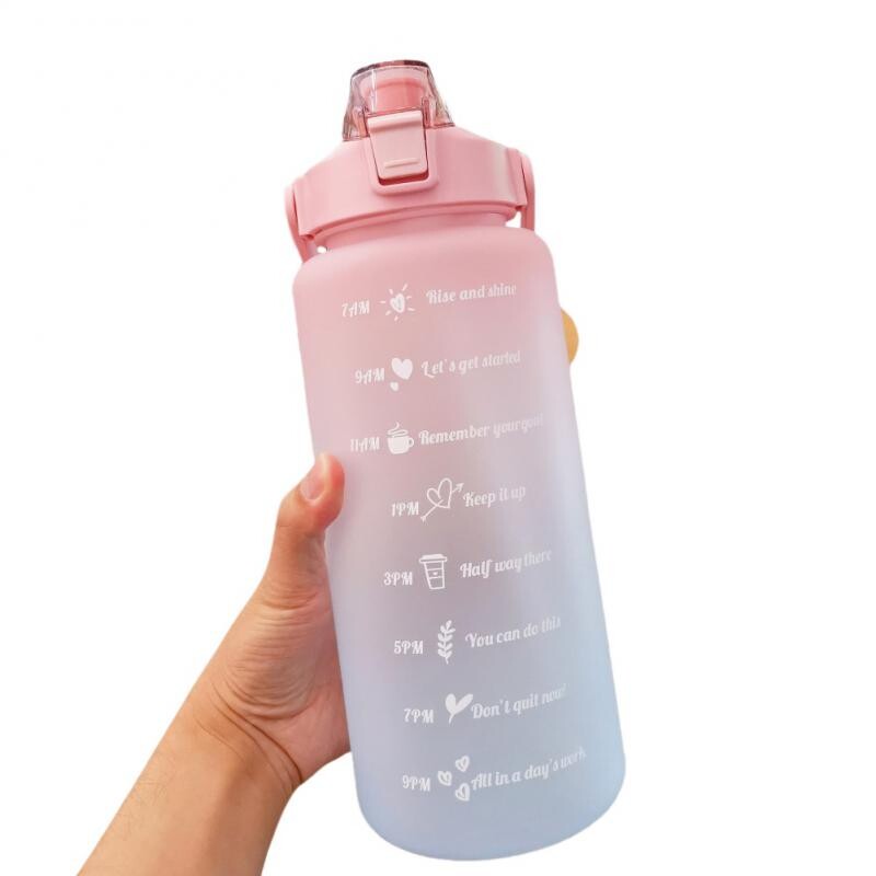 Vizes palack 2 literes Stay Hidratált Motivált Szivárgásmentes Műanyag Sport Palack Emlékeztető Idők Sportok Kültéri Fitnesz Beltéri Kültéri