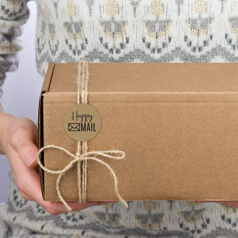 50-500 tk Happy Mail kleebised Scrapbooking 1 tolli ümmargused jõukleebised pitseerimissildid ümbriku pakendi etiketid kirjatarvete kleebis