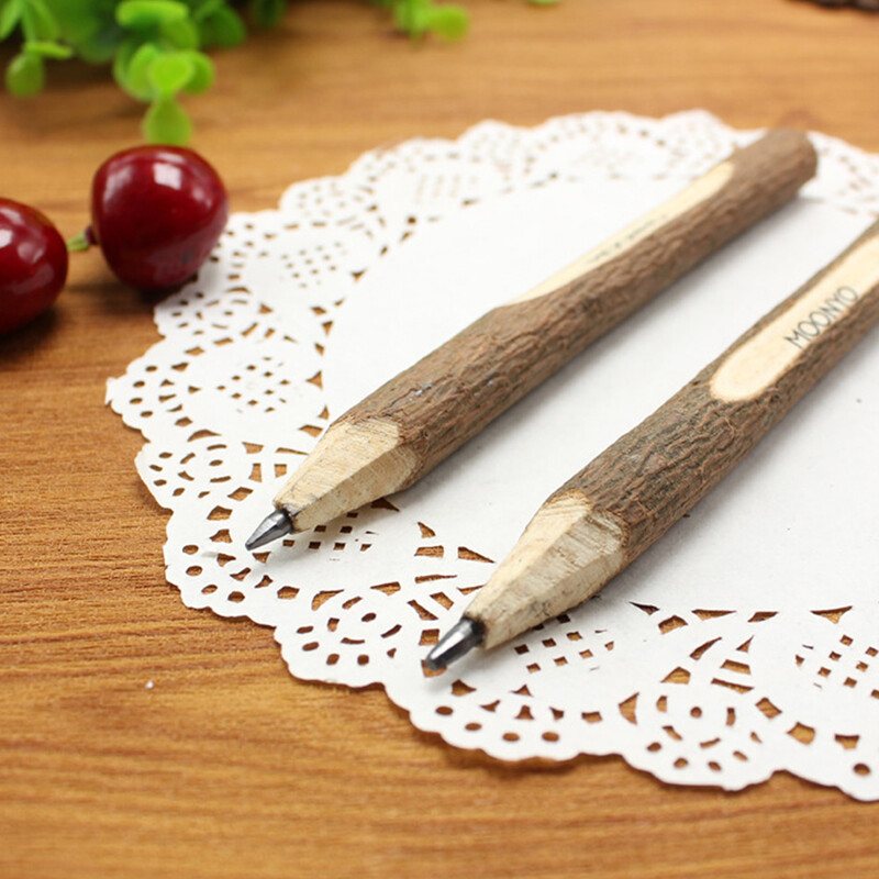 8 vnt. Natūralūs mediniai pieštukai Šakų pieštukai Žievės pieštukai Mediniai medžio kaimiški šakelių pieštukai Dovana ikimokyklinukui mažyliui