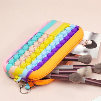 Kawaii Pop Its Pencil Cases Διάφορες αντιστρεπτικές τσάντες αποθήκευσης γραφικής ύλης Τσάντα σιλικόνης με φούσκα μολυβοθήκη Soft Press Pops Figet Toys Bag