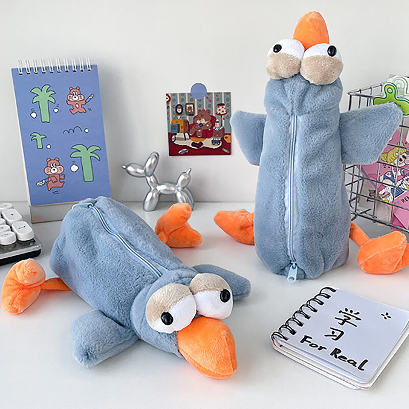 UUS Robin Plush pliiatsikott, täidisega loom, suure mahutavusega kirjatarvete kott Armsa disainiga koomiksinukk Robini pliiatsikott Õppimine