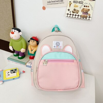 Lasteaia algklassiõpilase koolikott armas multikas armas karupoisi ja tüdruku seljakott