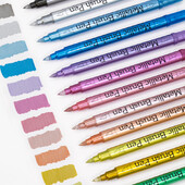 Metallist markerpliiatsid Värvilised hõbedased kullavärvi pliiatsid musta paberi, klaasi, kivimaalimise, isetegemise väljalõigete albumi jaoks