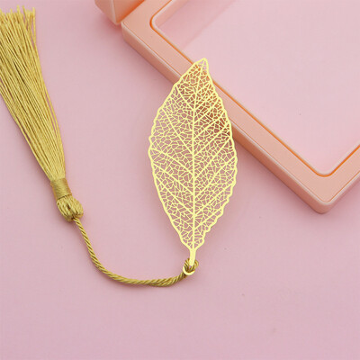 Peened õõnsad metallist järjehoidjad kullavärvi lehtede veeni lootose kujuga raamatumärgid tutiga kirjatarvetega õpilaste lugemistarvetega