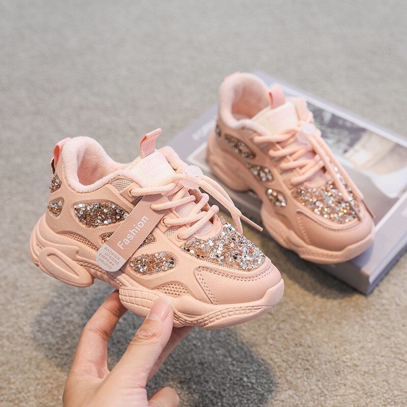 Пролетна мода 2022 г. Детски маратонки със стрази Блестящи детски спортове за свободното време на открито Бели обувки Червени детски обувки за момичета за малко дете