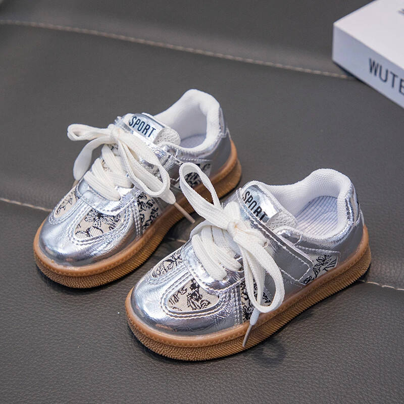 2024 Copii pantofi ocazional pentru fete toamna noua moda si confortabil cu fund moale anti-alunecos stil coreean pantofi la modă șic