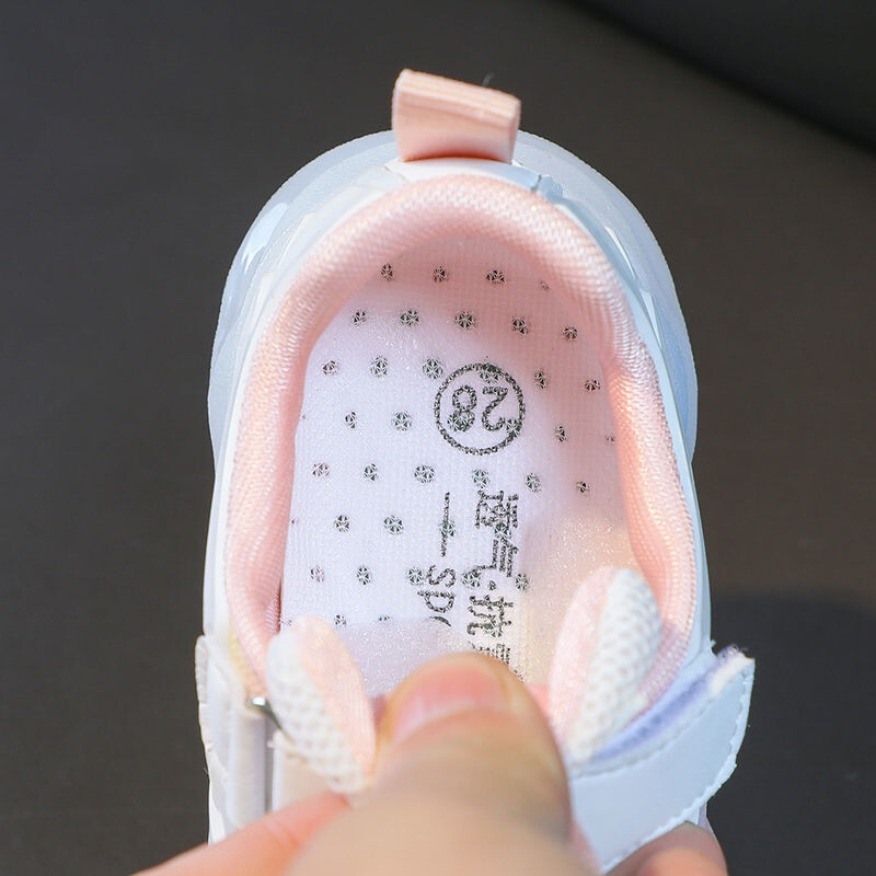 Lastejalatsid võrktossud Moodsad hingavad vikerkaaretallaga sportlikud jooksujalatsid Tüdrukutele vabaajaspordijalatsid Õuetennise treenerid