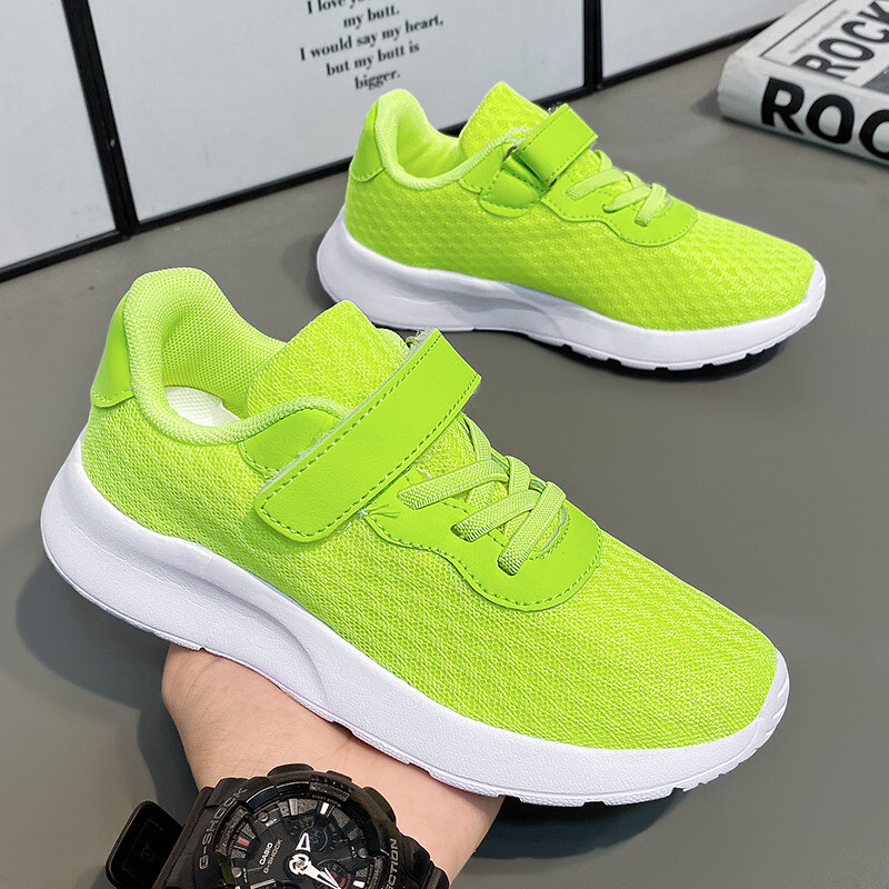 Soodne sooduspakkumine lastele mõeldud tossud, mood rohelised laste jooksujalatsid, suurus 28–39, 2023. aasta poisstüdruku kerged välispordijalatsid