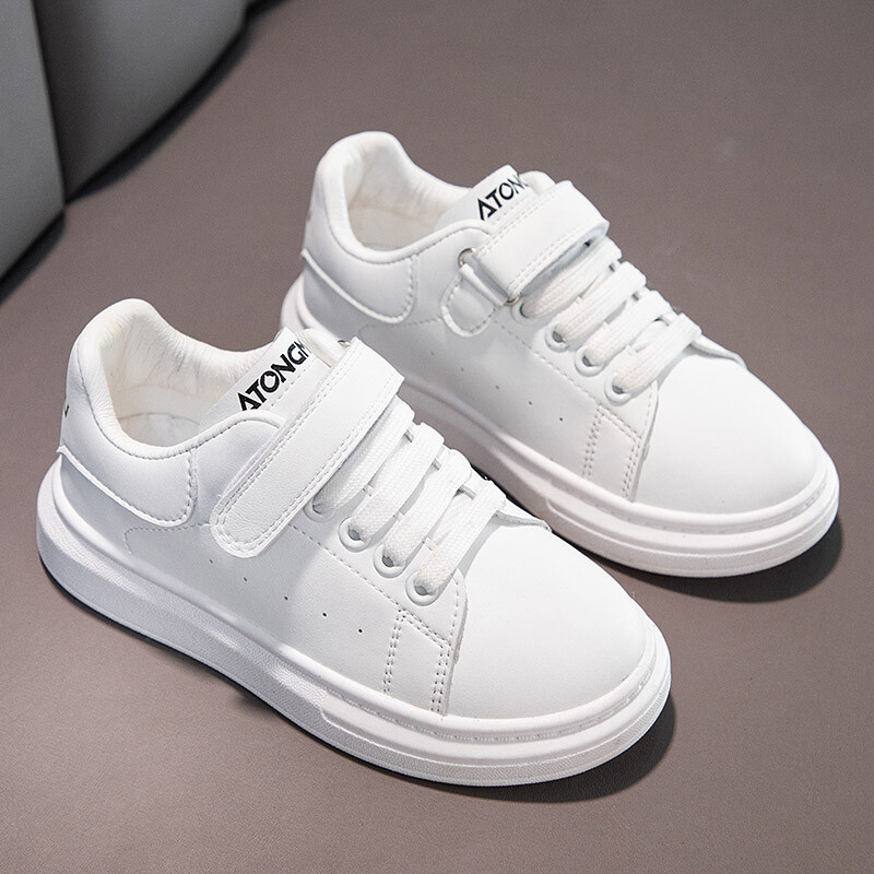 Uued tossud, lapsed, kevad/sügis, uued poisid, tüdrukud, tennised, spordijalatsid, vabaaja jalanõud, nahast pehme tallaga laste väikesed valged kingad