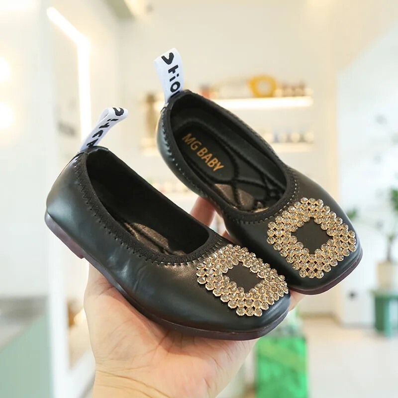 Tüdrukute nahast jalatsid peo pulmadeks Pehmed laste kivikivid mokassiinid jalatsid Laste lamedad printsessikingad Lihtsad libisemiskindlad vabaajakingad