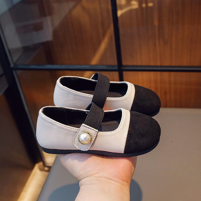Tüdrukute Mary Janesi kingad Moodsad lastele Mokasiinikingad Värviga sobituvad kevad-sügismood Lastepärlid Printsessikingad