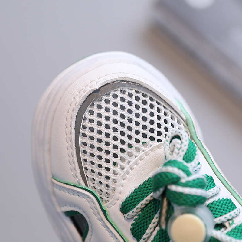 Suvised laste võrktossud lahedad beebile hingavad sandaalid poistele libisemisvastased spordijalatsid Tüdrukutele õõnsad rannasandaalid