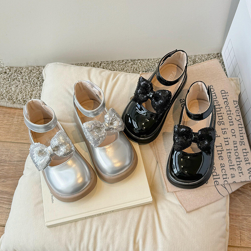 Jaunas meiteņu spīdīgas lakādas apavi Mirdzoši tauriņi Eleganti pavasara rudens meiteņu apavi ar augstu augšējo potīti, bērnu apavi H07301