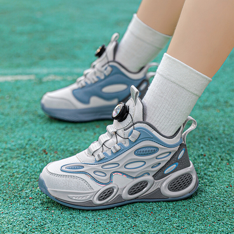 Rotējamās čības zēniem — triecienu absorbējoši, neslīdoši, elpojoši un stilīgi apavi skriešanai, basketbolam un citiem