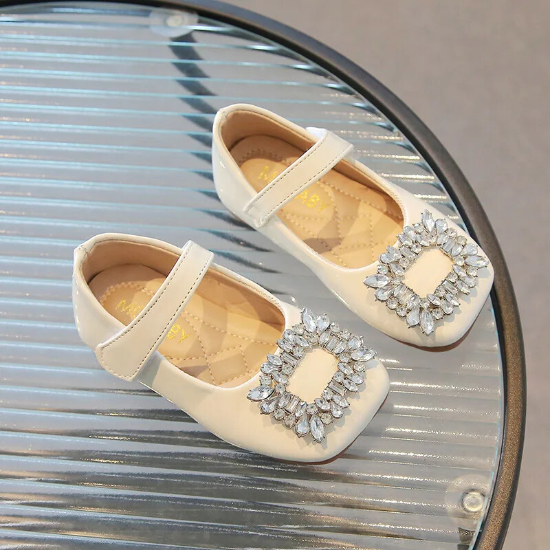Printsessikingad tüdrukule tüdrukule Mary Janes kevadised luksuslikud Diamante lakknahast kingad Pulmalapsed Printsessikingad