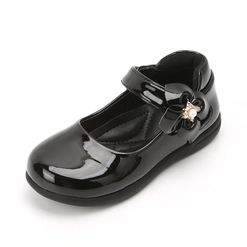 Meiteņu melnas ādas kurpes Princeses ballīte Kāzu ziedi ar pērlēm Sweet Girl Fashion Mocasin Bērniem Dzīvokļi Daudzpusīgi Mary Janes