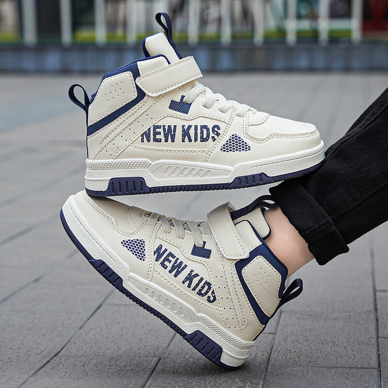 Talvine soojad Lapsed Tossud Poistele Tüdrukutele Rulajalatsid Palhjad Moodsad lapsed Sport Tennis Kõndimine Vabaaja soojad jalanõud