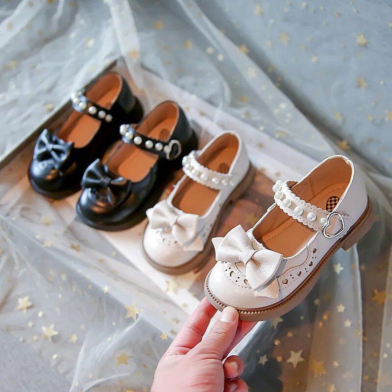 Laste nahast kingad Laste vabaajajalatsid väikelastele Väikeste tüdrukute jalatsid 2024. aasta kevad-sügisel uued printsessi pärlid kikilips