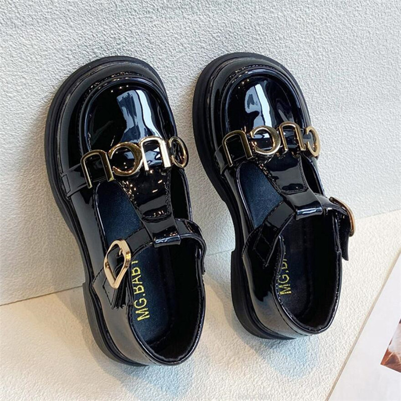 μεταλλική αλυσίδα για κορίτσια Λάκα δερμάτινα παπούτσια κολεγιακού στυλ μαύρα φοιτητικά μονό παπούτσια 2023 άνοιξη/φθινόπωρο νέα παιδικά παπούτσια