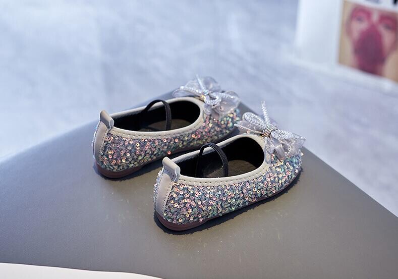 Κοριτσίστικα παπούτσια Princess 2024 Νέα Άνοιξη Φθινοπωρινή Επίπεδη Σόλα Μονή Παπούτσια Performance Bow Knot Μαλακή σόλα Bean Δερμάτινο Μέγεθος παπουτσιού 21-36