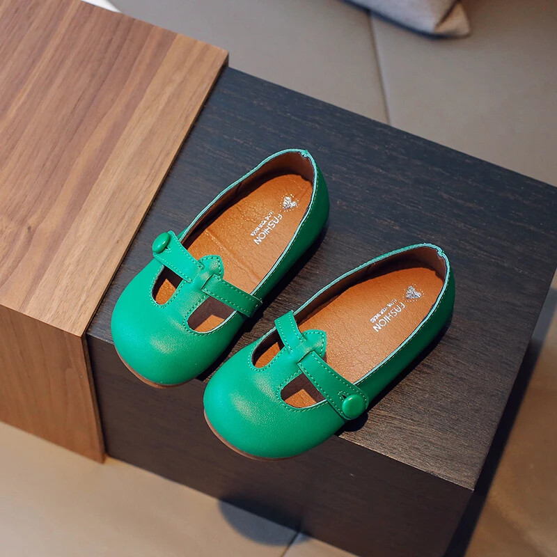 Princess Girls Lamedad kingad Hingavad pehmest PU-nahast kleidikingad balletitantsu jaoks.