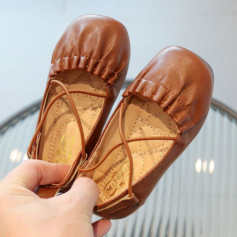 Tüdrukute nahast kingad Pehmed printsessi volangid, plisseeritud muulad, vabaaja püksid, 2024. aasta kevad-sügis lastekleidid