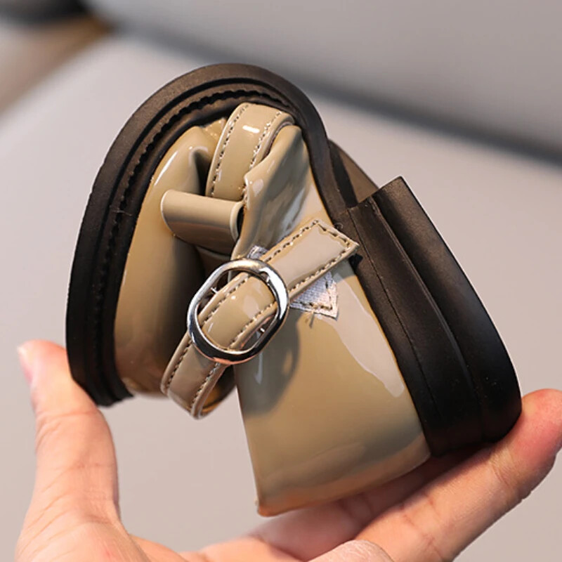 Tüdrukute lakknahast kingad Mood Solid Bow Laste Printsessikingad Madal pehme tald Mary Jane Kingad Vabaaja laste kleidikingad