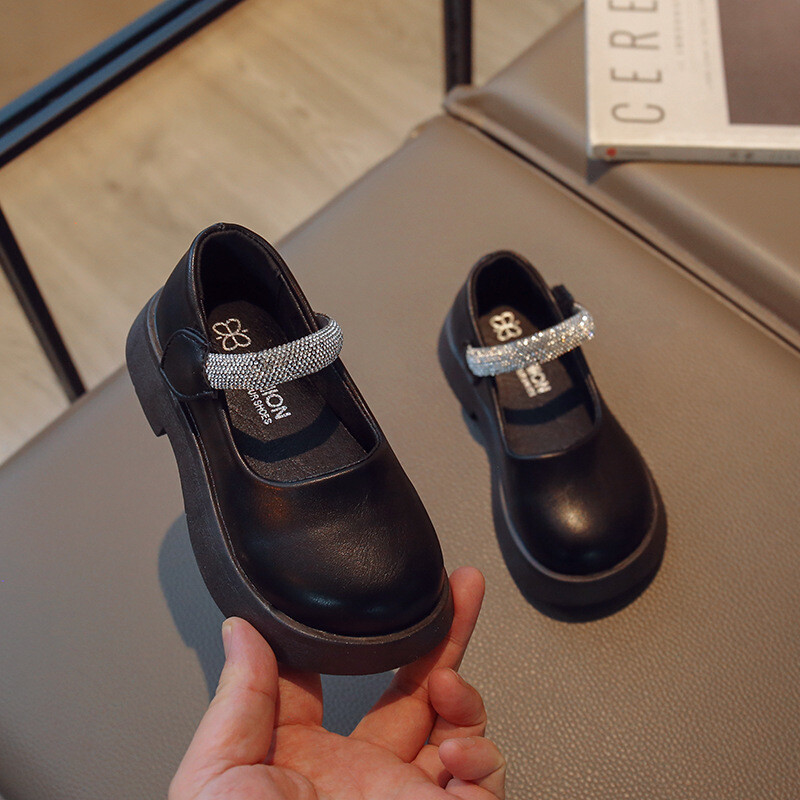 Tüdrukute printsessikingad Sügis Uued Laste Pehme Tald Mood Rhinestonest Nahast kingad Koolipidu Pulmad Lastejalatsid J122