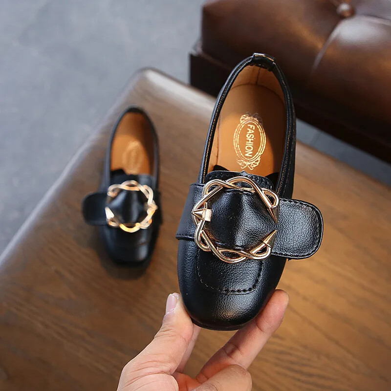 tufli dlâ devočki Dječje kožne cipele Metalne kopče Jednostruke cipele za djevojčice Ravna peta Modna ležerna cipela Meki potplat Dječje cipele