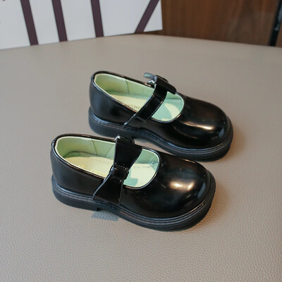 Bērnu ādas apavi meiteņu kurpes 2024. gada jauns korejiešu stila loks ar āķi un cilpu Apvienotās Karalistes formas skolas apavi bērniem, daudzpusīgi, mīksti, jauki