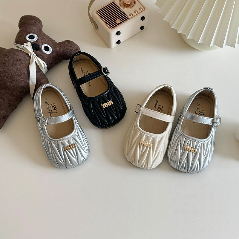 2024. aasta kevad-sügis, uus tüdruk, väikesed PU-nahast kingad, pehme tallaga ümmargused varbad, ühe jalaga vabaaja põrandakatted