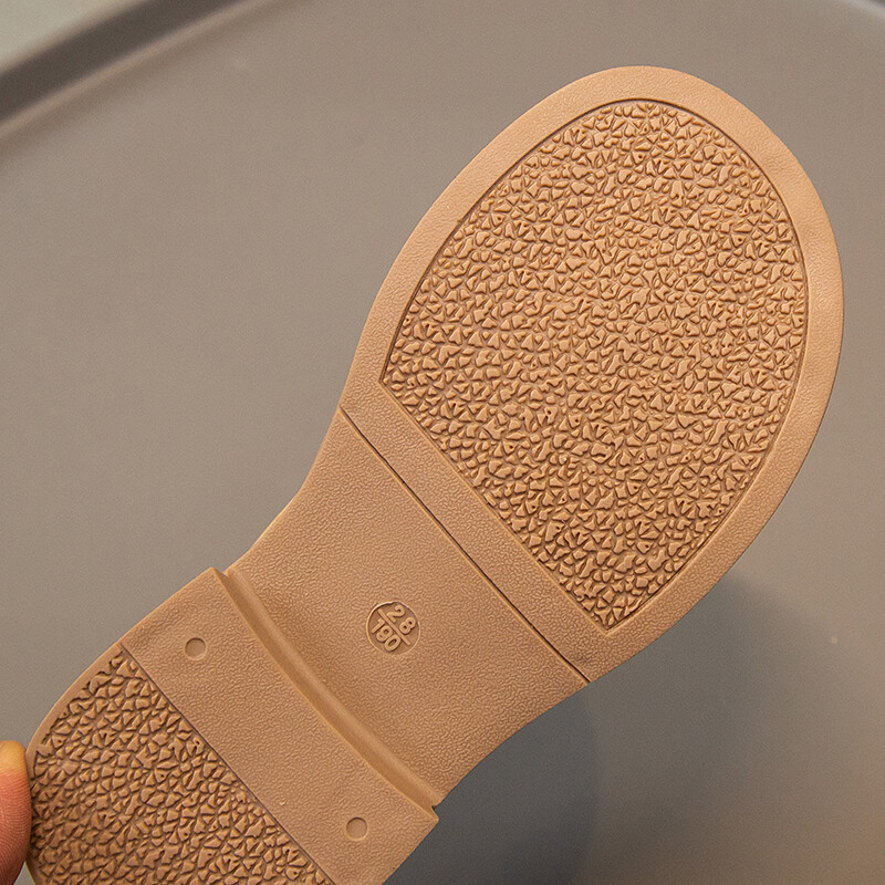 2024 Uued tüdrukute pässid Armas vibu Mood Laste nahast kingad Slip-on Bow Libisemiskindlad laste vabaajajalatsid Drop Shipping Ringi varbaga