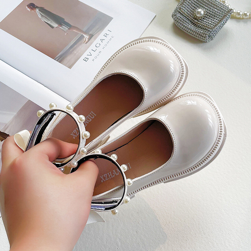 Väikesed pärlnahast kingad tüdrukutele, pehme tallaga lastele sobivad 2024. aasta kevadeks ja sügiseks mõeldud uute naiste printsessikingadega