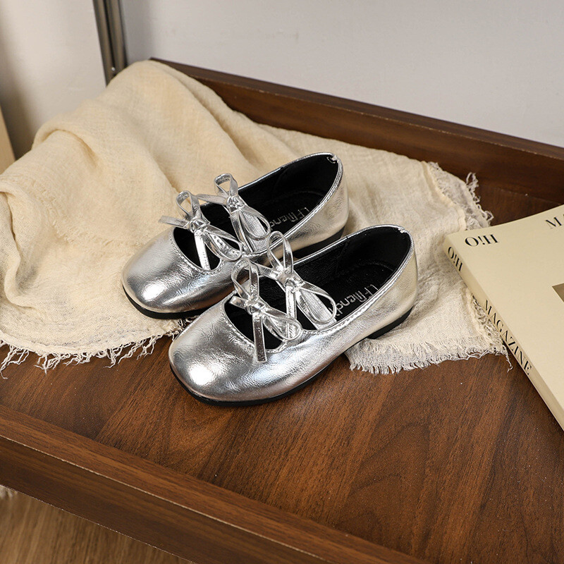 Tüdrukute Printsess Balletikingad Kuldsed Hõbedased Mitmekülgsed laste nahast kingad Mood Sweet Kids Causal Performance Lamedad kingad Uus