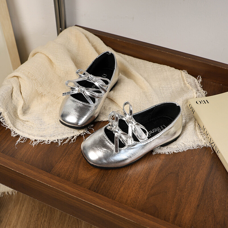 Tüdrukute Printsess Balletikingad Kuldsed Hõbedased Mitmekülgsed laste nahast kingad Mood Sweet Kids Causal Performance Lamedad kingad Uus