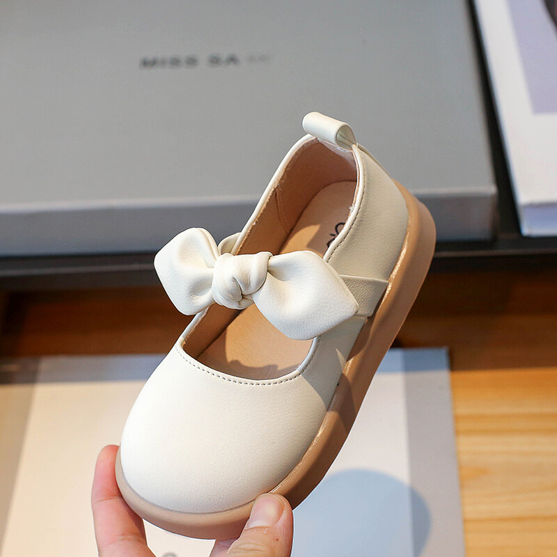 Veličina 23-35 Princess cipele za djecu 2024. Proljeće Jesen Nove jednobojne kožne cipele za djevojčice Korejske modne plesne cipele za djevojčice