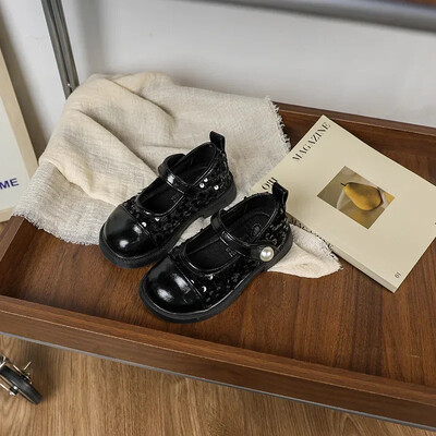 Laste nahast kingad Tüdrukute hõbedased litrid Kingad Kevad Sügis Uued Lapsed Põhjusprintsess Lapitööd Lamedad kingad Mood Mitmekülgne