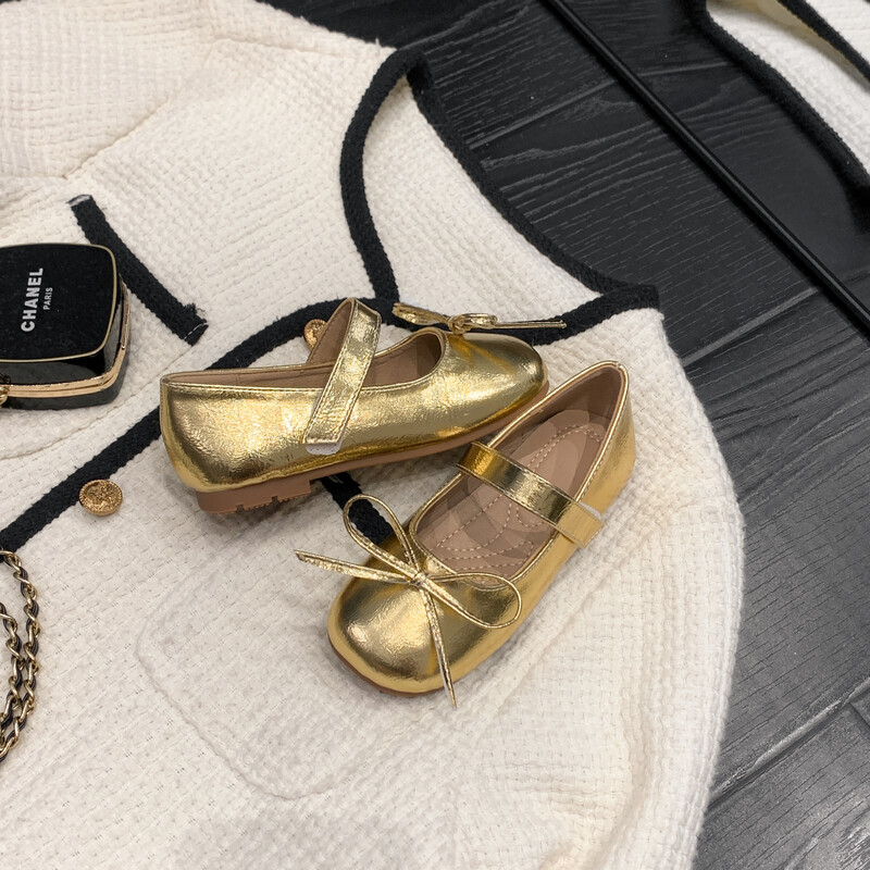 Libisemisvastased pehmed madala kaarega tüdrukute nahast kingad Kuldsed/hõbedased kevad-sügis, PU tüdrukute vabaaja nahast kingad Sandalias De Mujer