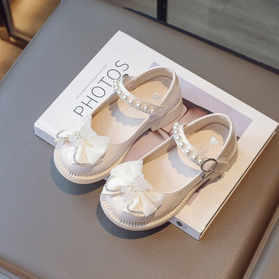 Laste nahast kingad tüdrukutele Läikivad Lihtsad Koolijalatsid Mitmekülgsed Lastejalatsid Paksu Tallaga Mood Must Karu Mary Jane Kingad